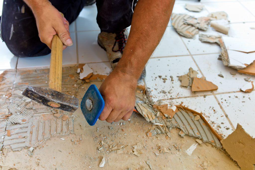 Jedes Haus oder Wohnung, ganz gleich wie neu oder alt es auch ist, benötigen früher oder später eine Renovierungs- oder Instandhaltungsmaßnahmen.